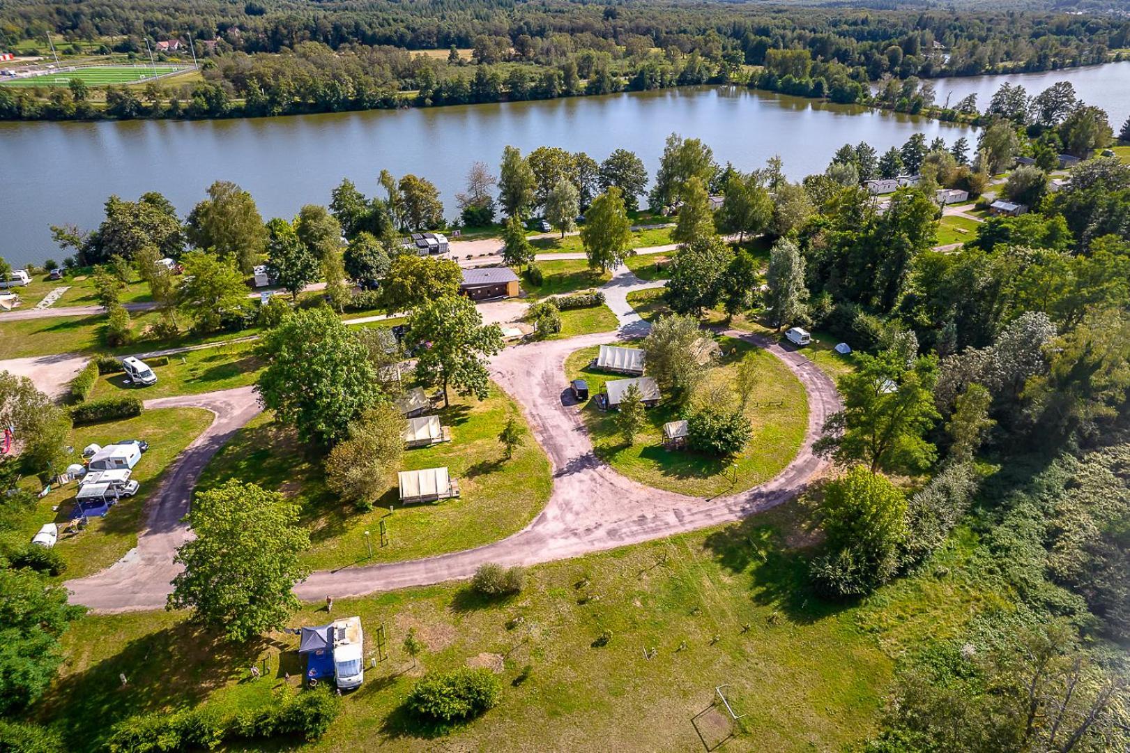 Camping Les Ballastieres - Vosges Du Sud Champagney Exteriér fotografie