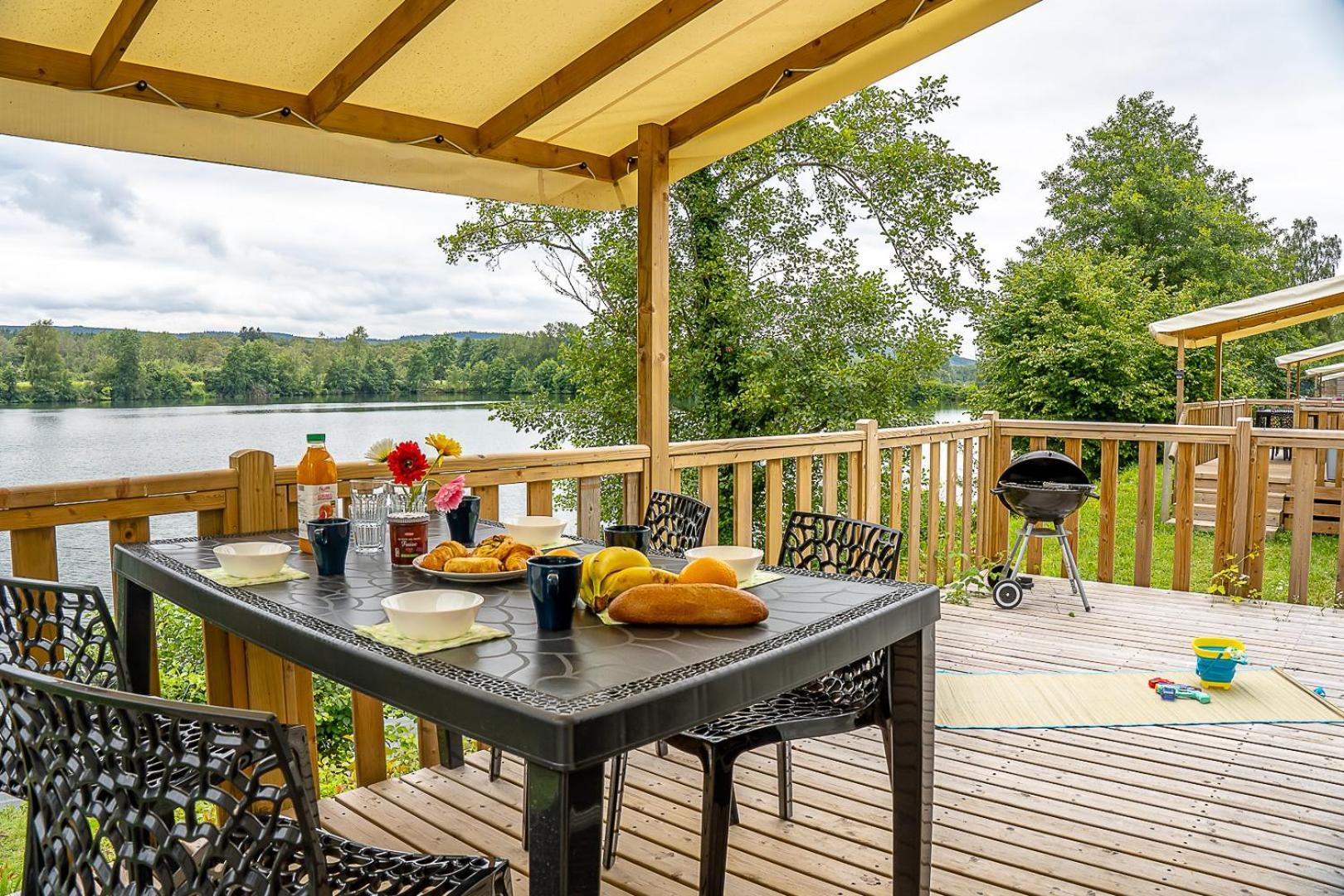 Camping Les Ballastieres - Vosges Du Sud Champagney Exteriér fotografie